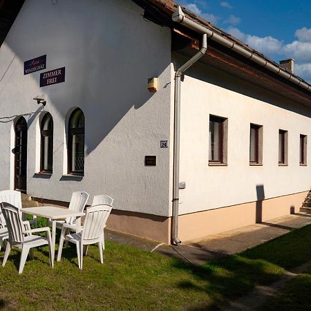 Hotel Anna vendégház Balatonakali Exterior foto